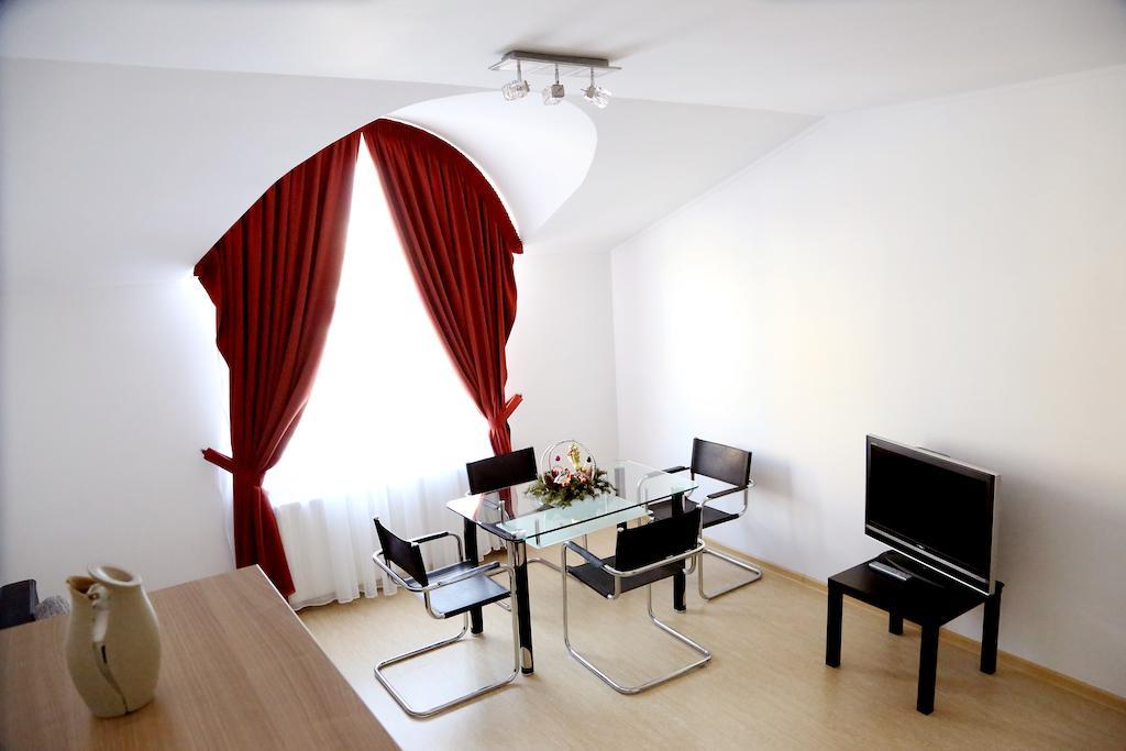 Vila Nona Apartment Sibiu Cameră foto